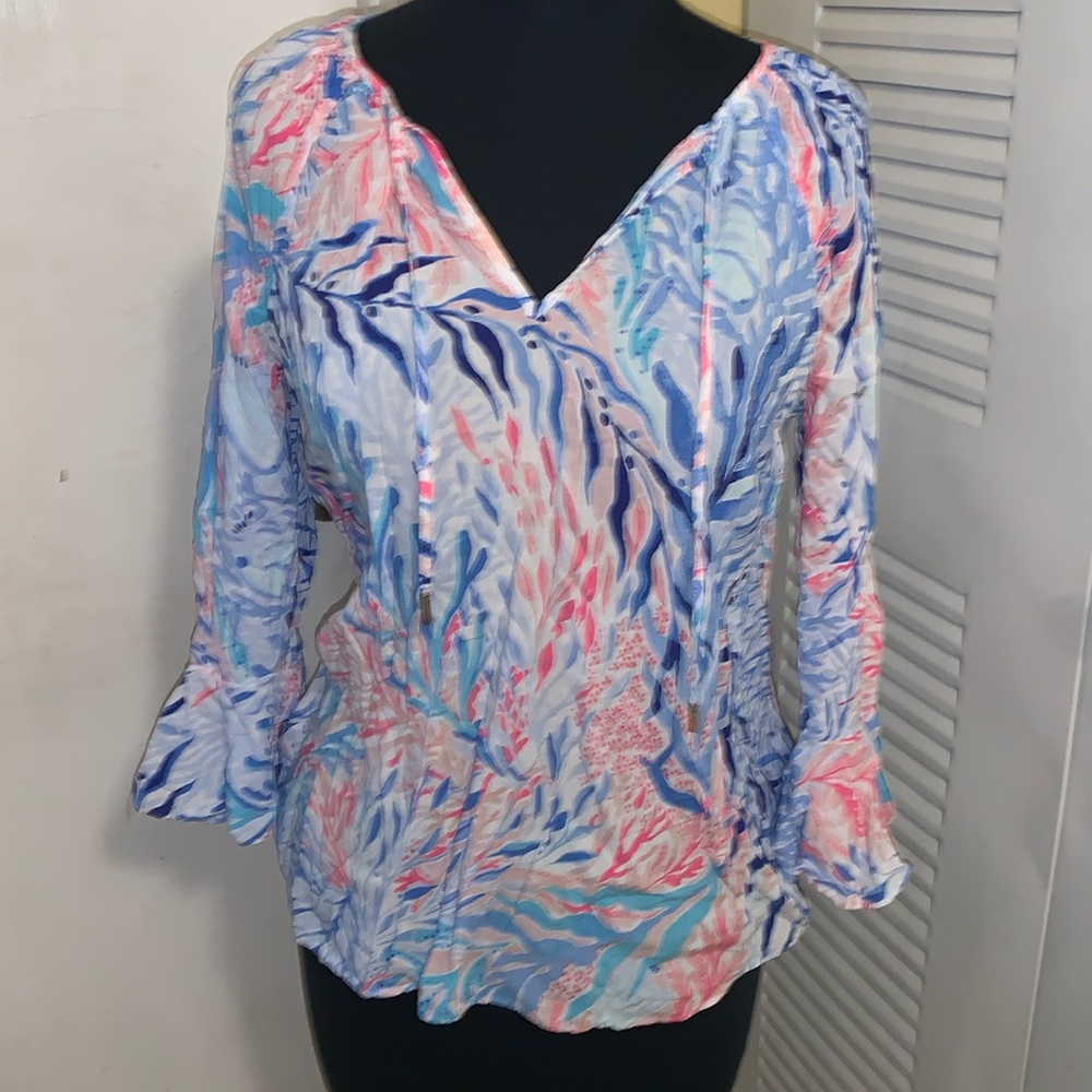Lily Pulitzer shirt size small